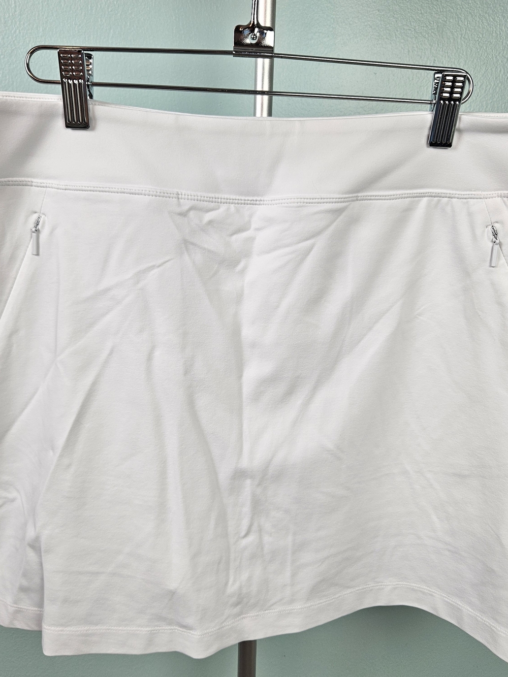 Tommy Bahama White Athletic Skort